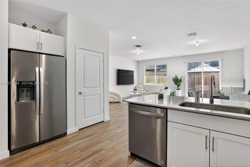 163 NE 13th Cir #N/a Homestead, FL 33033