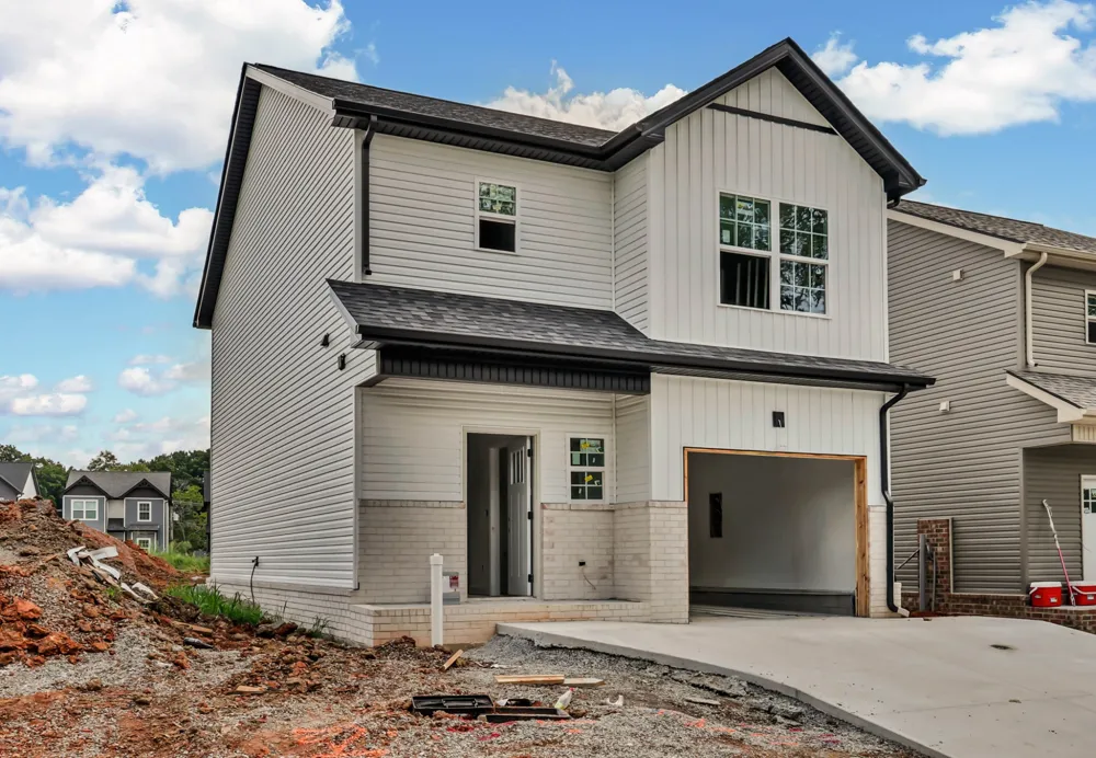 636 Southern Pass Run Clarksville, TN 37043