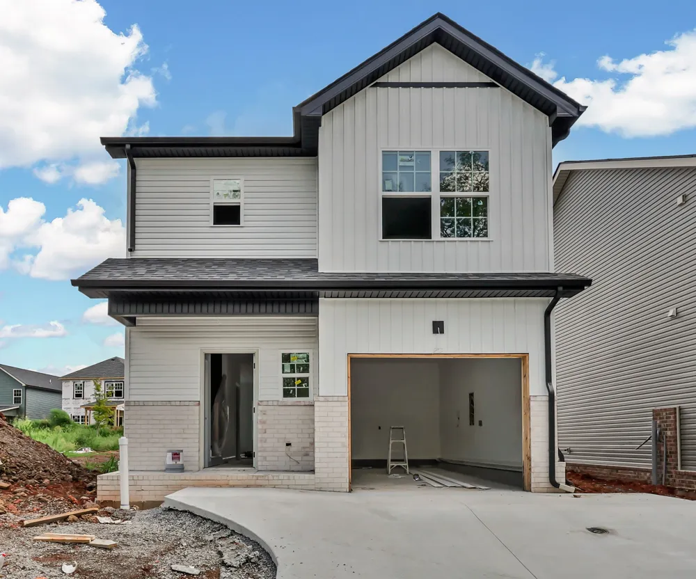 636 Southern Pass Run Clarksville, TN 37043