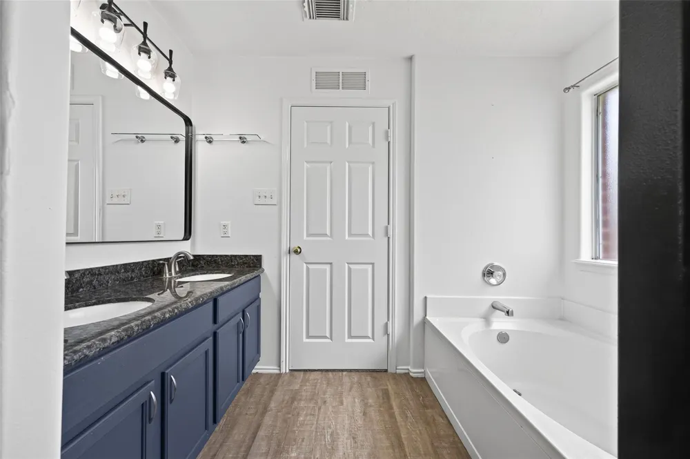 24019 Kingbriar Drive Spring, TX 77373