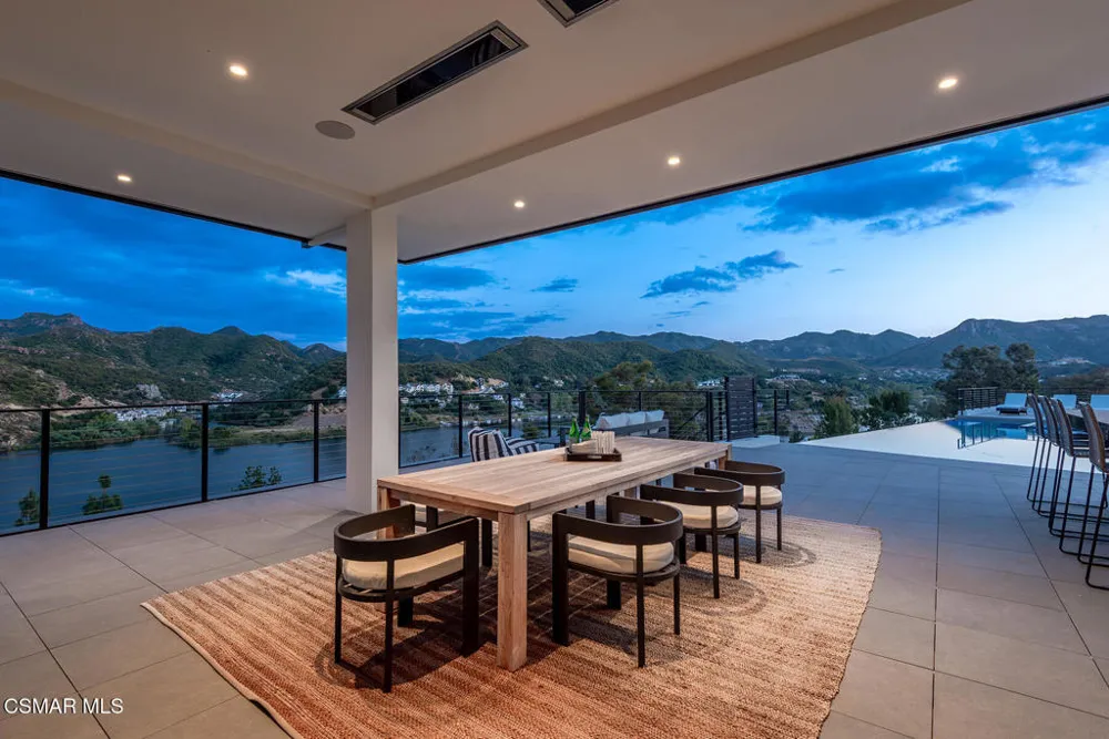 461 Lake Sherwood Drive Westlake Village, CA 91361