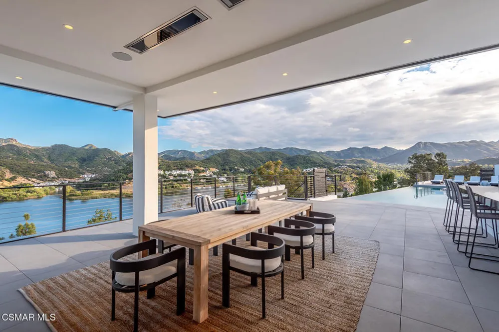 461 Lake Sherwood Drive Westlake Village, CA 91361