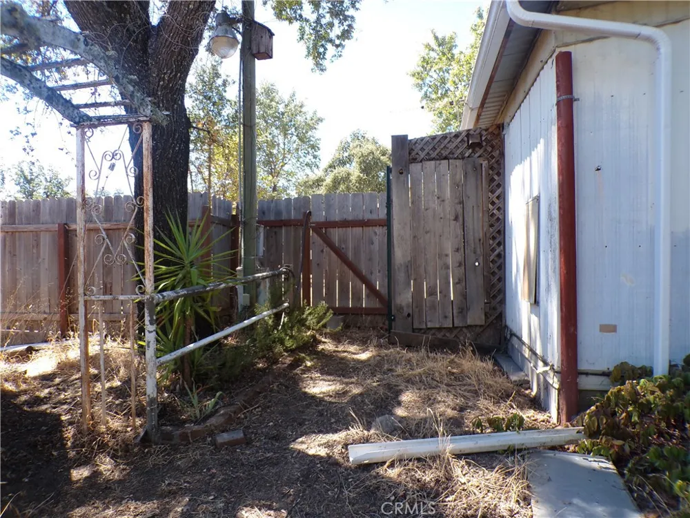4580 S.TERRACE Lakeport, CA 95453