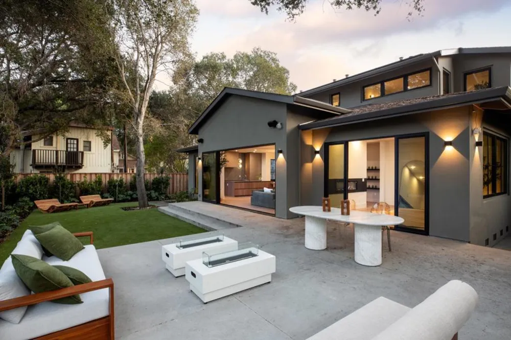 1866 Valparaiso Avenue Menlo Park, CA 94025