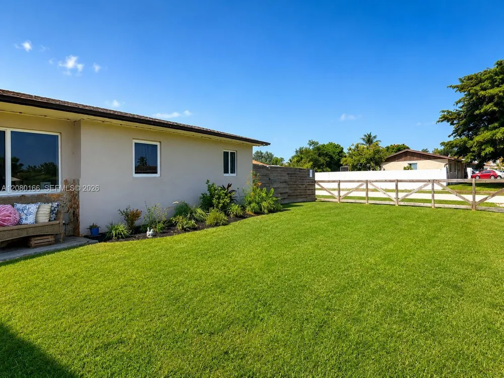1211 NW 18th St Homestead, FL 33030