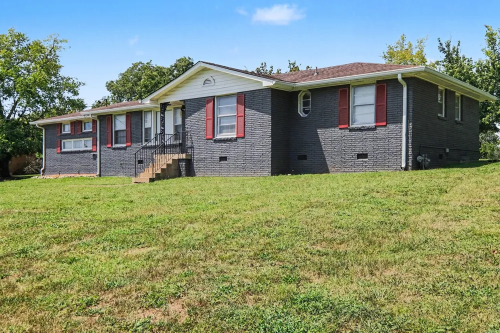 4060 Yoest Dr Nashville, TN 37207