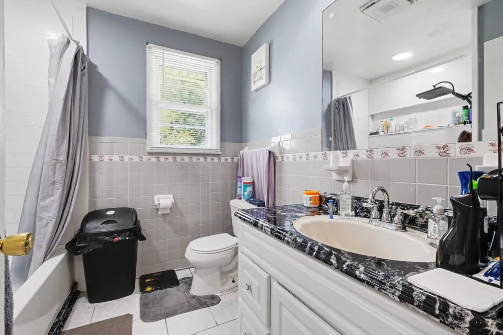4060 Yoest Dr Nashville, TN 37207