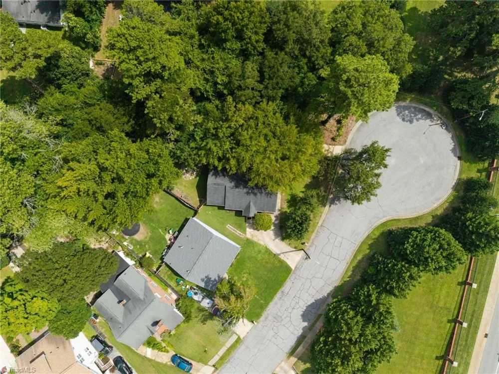 808 Circle Drive High Point, NC 27262
