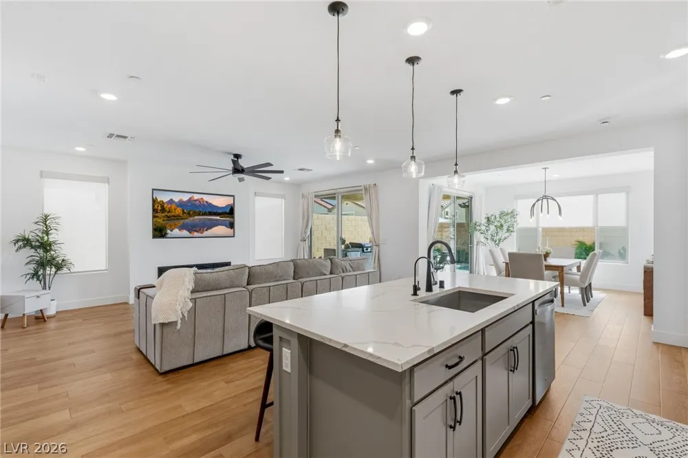 6490 Sandero Springs Street Las Vegas, NV 89166