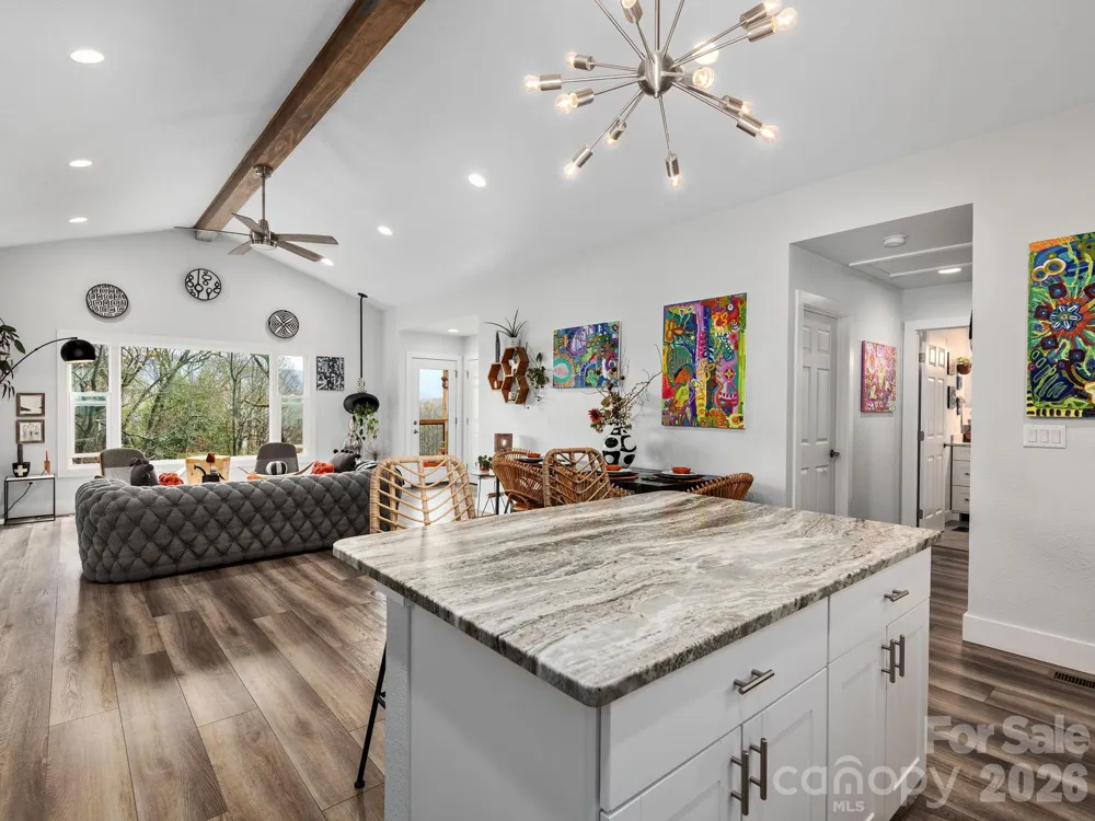 56 Kammerer Drive Waynesville, NC 28785
