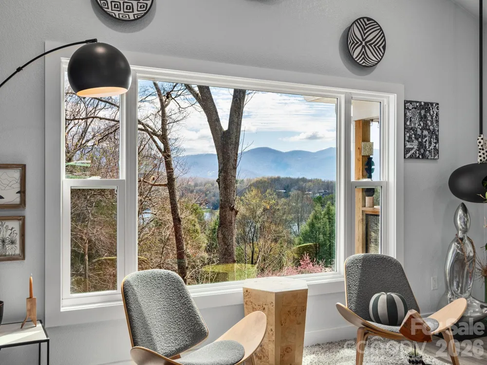 56 Kammerer Drive Waynesville, NC 28785