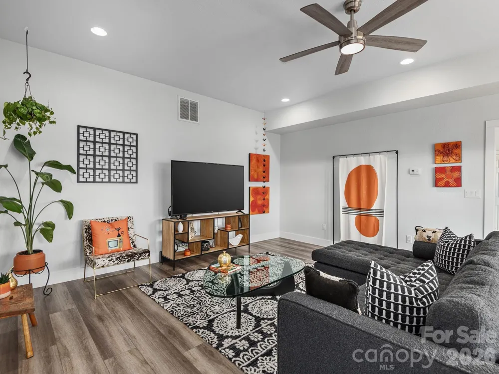 56 Kammerer Drive Waynesville, NC 28785