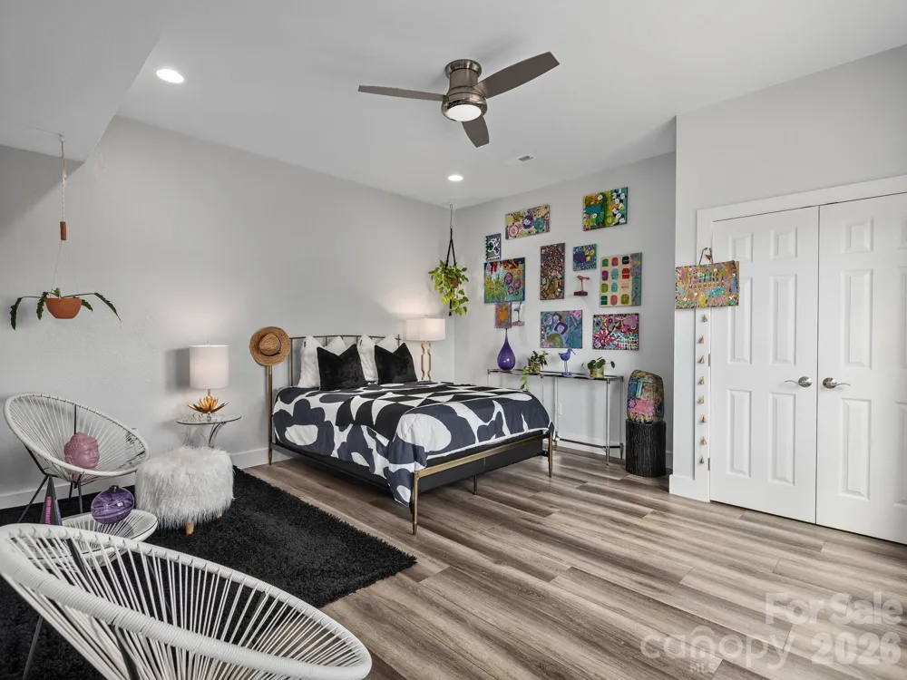 56 Kammerer Drive Waynesville, NC 28785