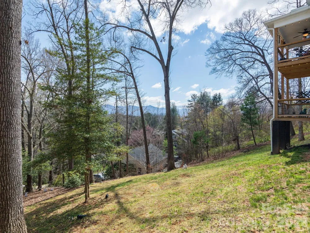 56 Kammerer Drive Waynesville, NC 28785