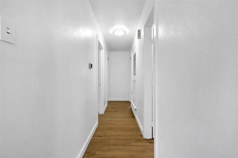 520 Circleview Drive S Hurst, TX 76054
