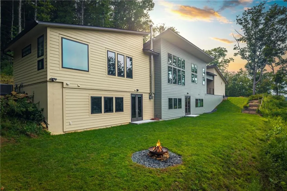177 Kennedys Court Blairsville, GA 30512