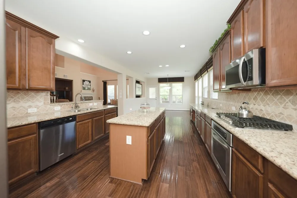 10005 Willowmoor Lane Brookshire, TX 77423