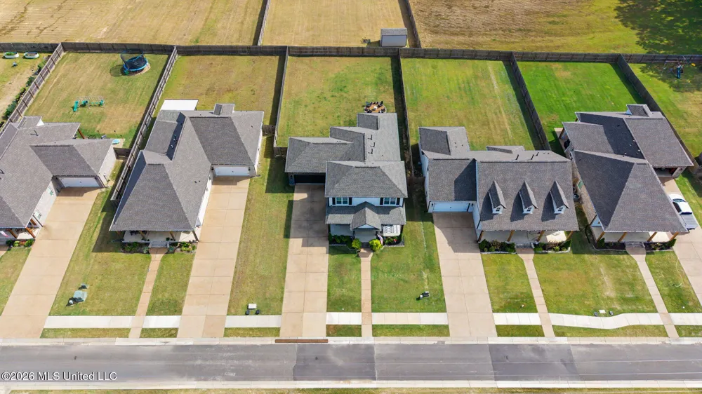 7559 Crosswinds Boulevard Hernando, MS 38632
