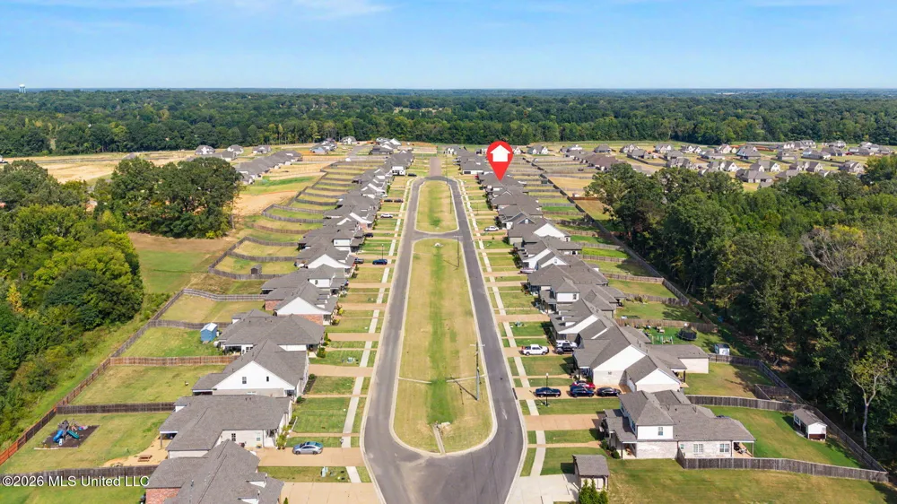 7559 Crosswinds Boulevard Hernando, MS 38632