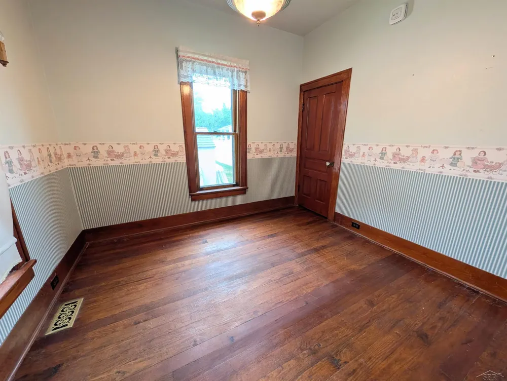 1205 Wilson Street Bay City City, MI 48708