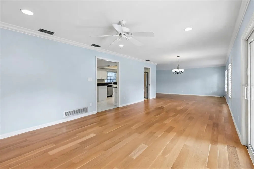 4429 CAROLWOOD STREET Orlando, FL 32812