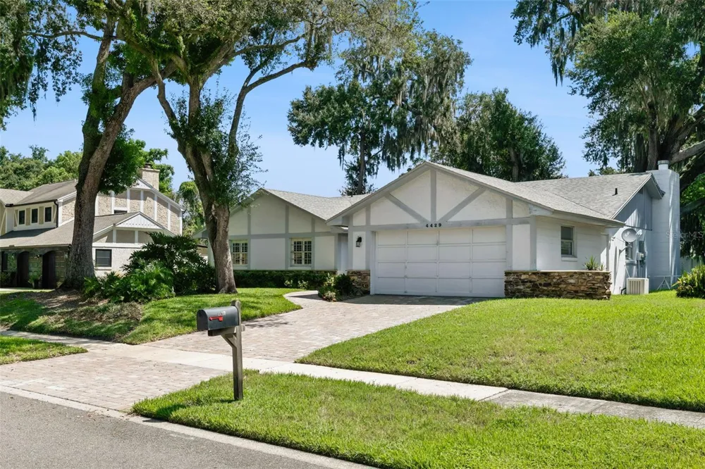 4429 CAROLWOOD STREET Orlando, FL 32812