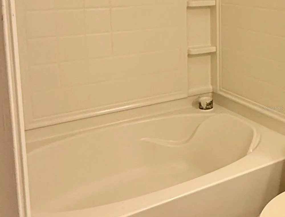 4802 51ST STREET W #623 Bradenton, FL 34210