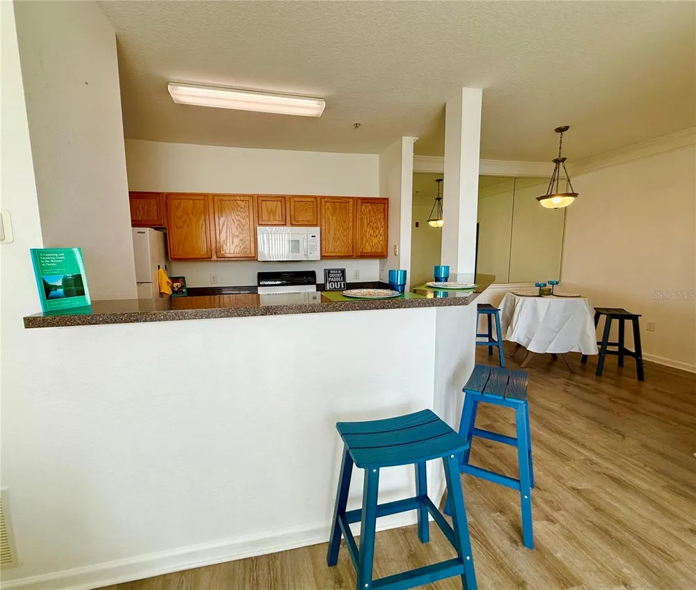 4802 51ST STREET W #623 Bradenton, FL 34210