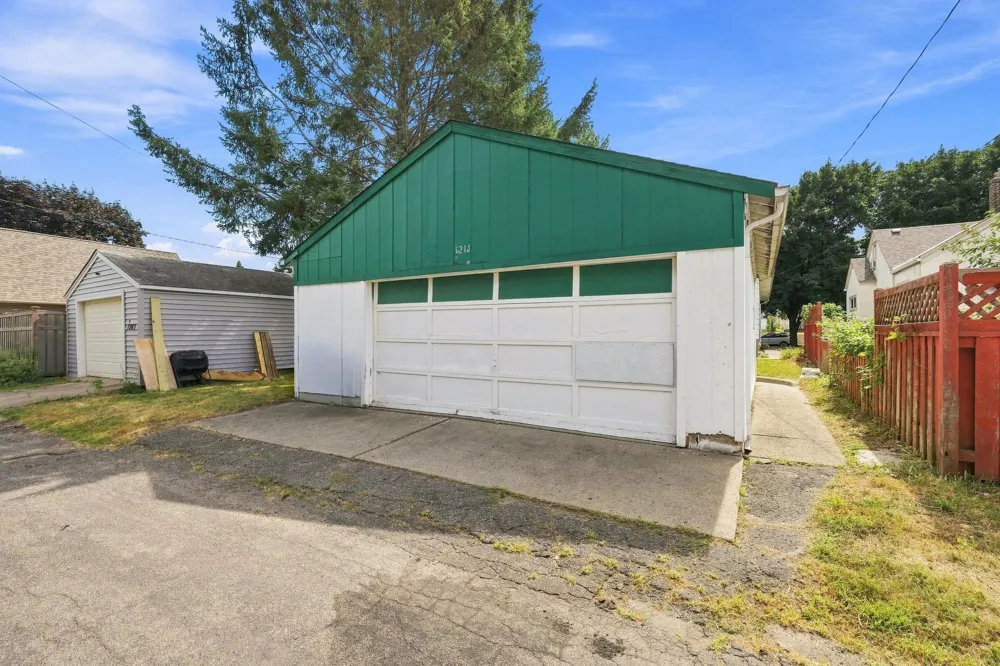 1211 Blair Avenue Saint Paul, MN 55104
