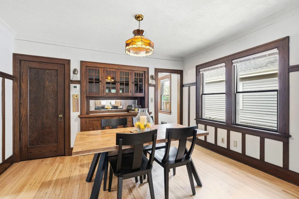 1211 Blair Avenue Saint Paul, MN 55104