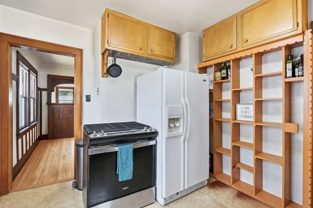 1211 Blair Avenue Saint Paul, MN 55104