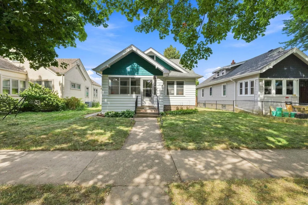 1211 Blair Avenue Saint Paul, MN 55104