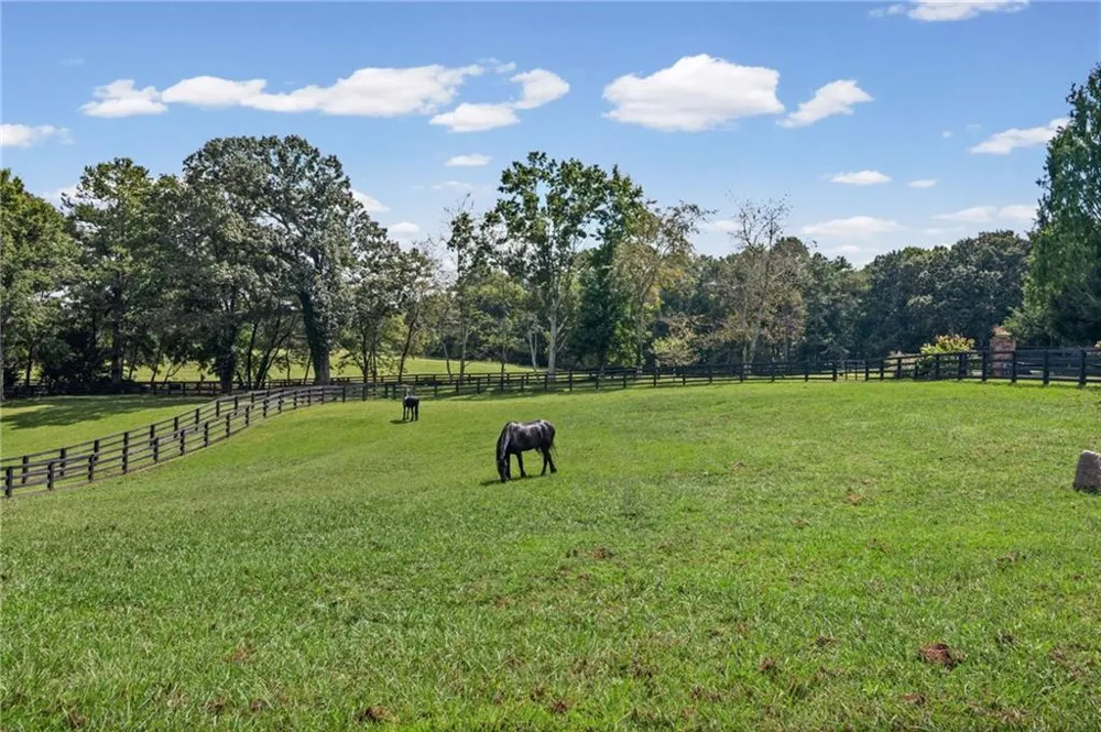 1040 Little River Way Alpharetta, GA 30004