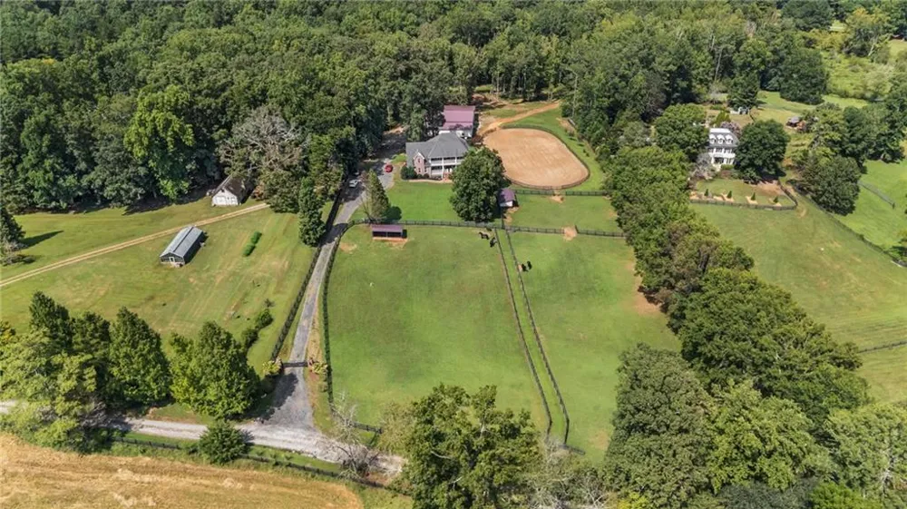1040 Little River Way Alpharetta, GA 30004