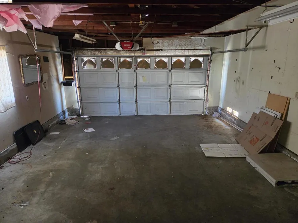 3128 G St. Antioch, CA 94509