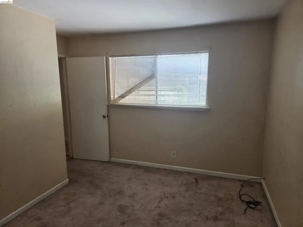 3128 G St. Antioch, CA 94509
