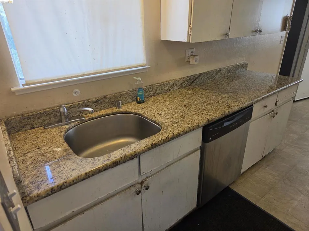 3128 G St. Antioch, CA 94509