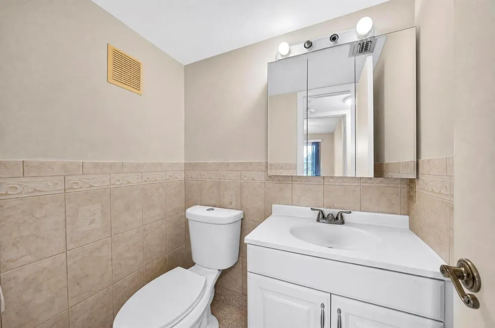 169 Westbury J #169 Deerfield Beach, FL 33442