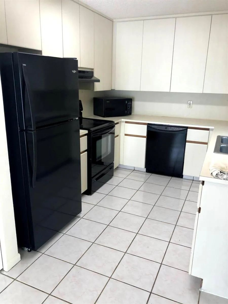 1371 COTTONWOOD CIRCLE Weston, FL 33326