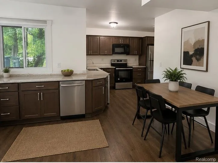 2920 Valley Drive Ann Arbor City, MI 48103