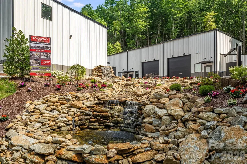 115 Speed Way #B Lake Toxaway, NC 28747