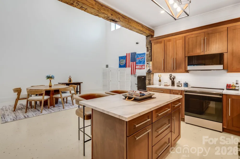 115 Speed Way #B Lake Toxaway, NC 28747