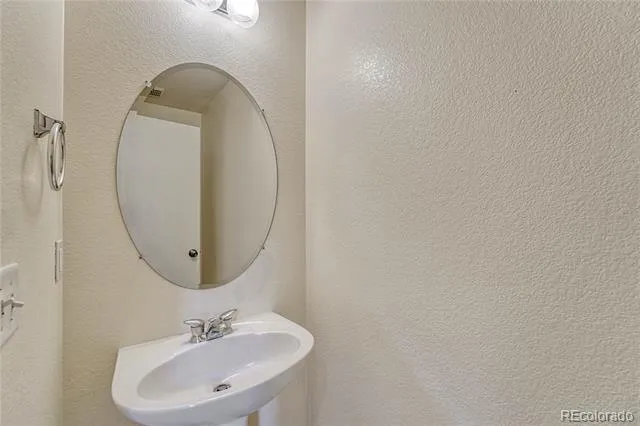 11359 Locust Street Thornton, CO 80233