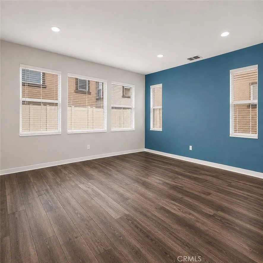 26264 Jasmiine Avenue Murrieta, CA 92563