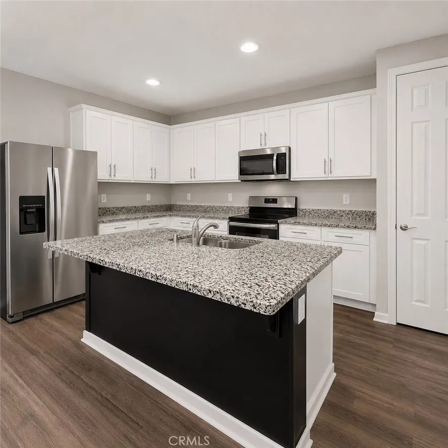 26264 Jasmiine Avenue Murrieta, CA 92563