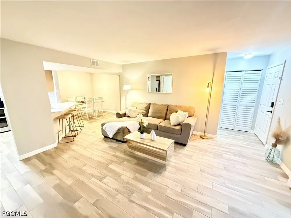 Seasons Way #116 Estero, FL 33928