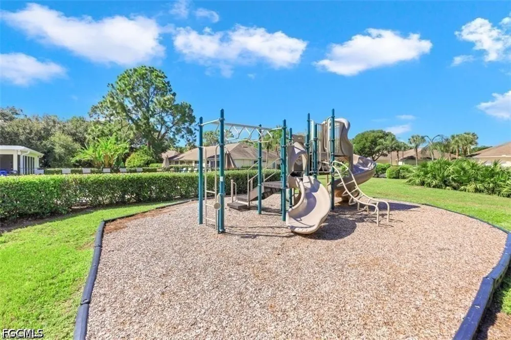 Seasons Way #116 Estero, FL 33928