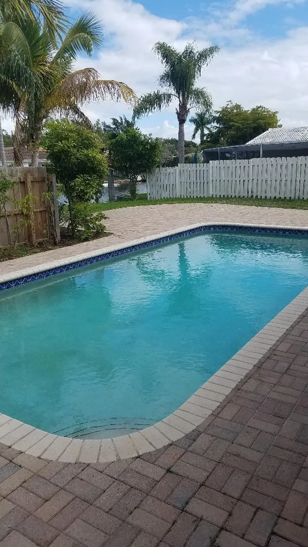 2801 NE 59th Court Fort Lauderdale, FL 33308