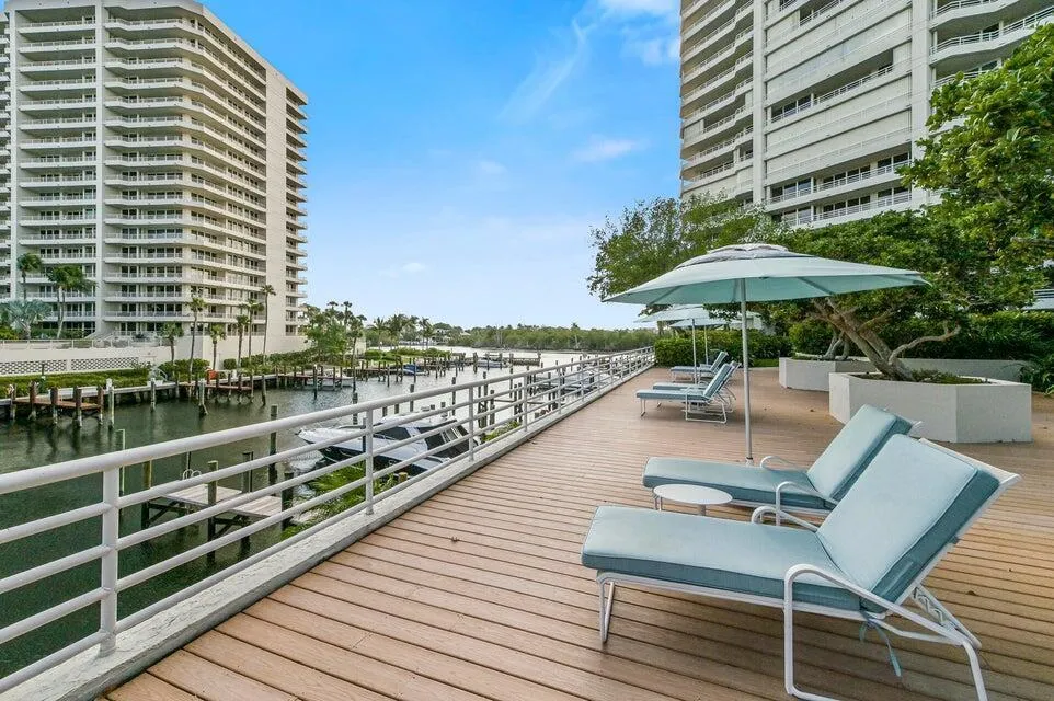 4101 Ocean Boulevard #1008 Boca Raton, FL 33431