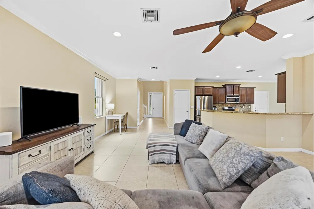 8462 LYONS RANCHES ROAD Boynton Beach, FL 33472